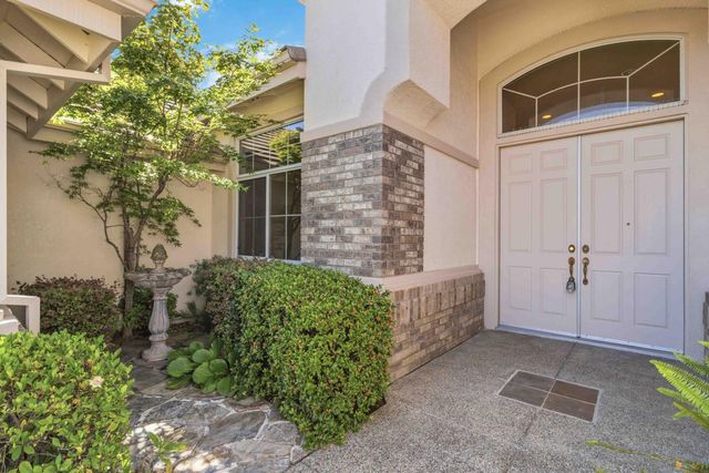 209 Strongbox Ct, Roseville, CA 95747