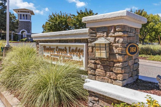 209 Strongbox Ct, Roseville, CA 95747