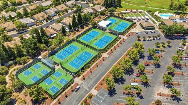 209 Strongbox Ct, Roseville, CA 95747