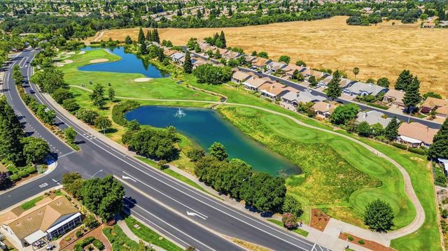 209 Strongbox Ct, Roseville, CA 95747
