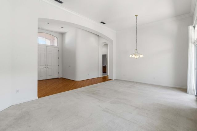 209 Strongbox Ct, Roseville, CA 95747