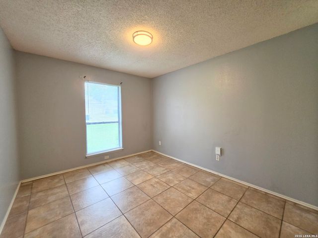 5647 TIMBERHURST, San Antonio, TX 78250