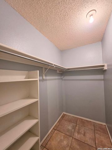 5647 TIMBERHURST, San Antonio, TX 78250