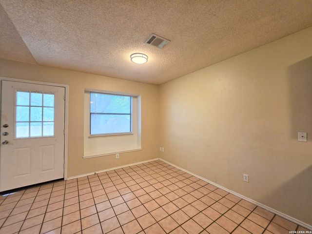 5647 TIMBERHURST, San Antonio, TX 78250