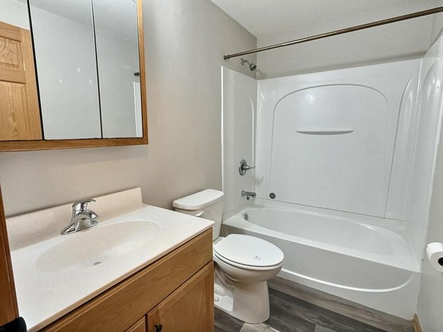 1706 WINCHESTER AVENUE, Oshkosh, WI 54901