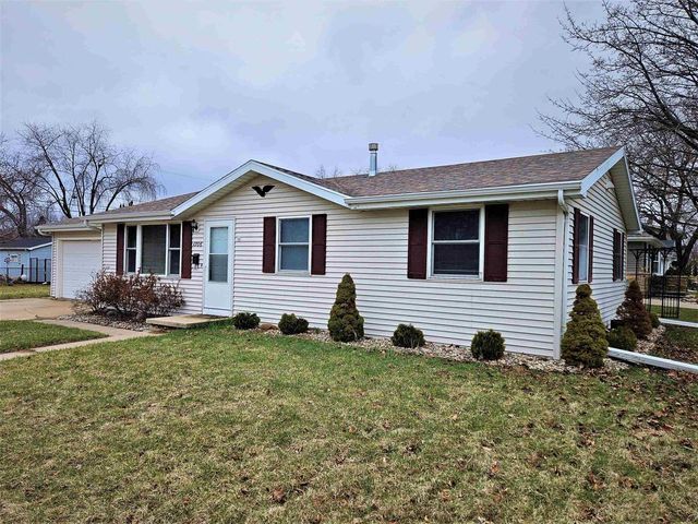 1706 WINCHESTER AVENUE, Oshkosh, WI 54901