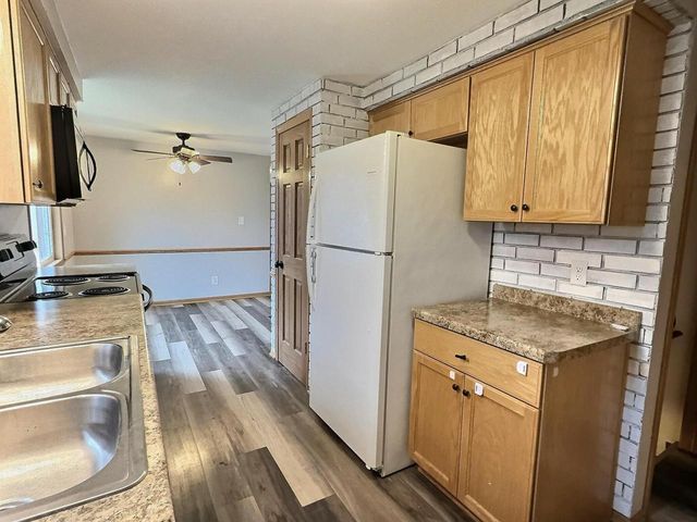 1706 WINCHESTER AVENUE, Oshkosh, WI 54901