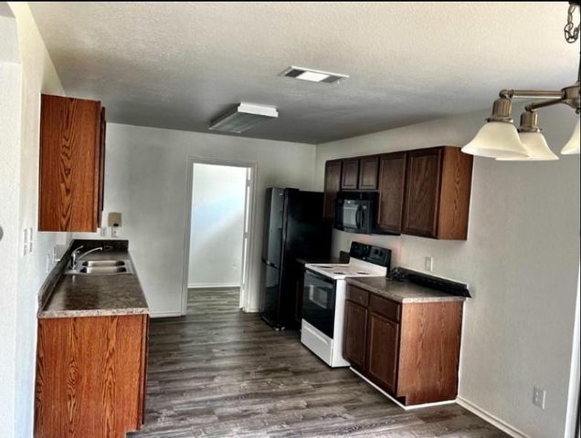 12313 Drummond DR, Austin, TX 98034