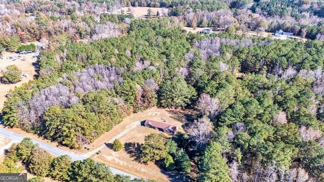 276 Lee Thompson Road, Moreland, GA 30259