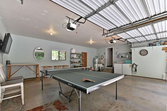 1801 Pine Dr, Arnold, CA 95223