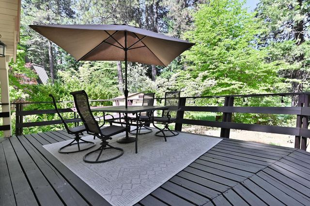 1801 Pine Dr, Arnold, CA 95223