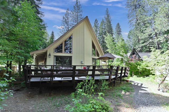 1801 Pine Dr, Arnold, CA 95223