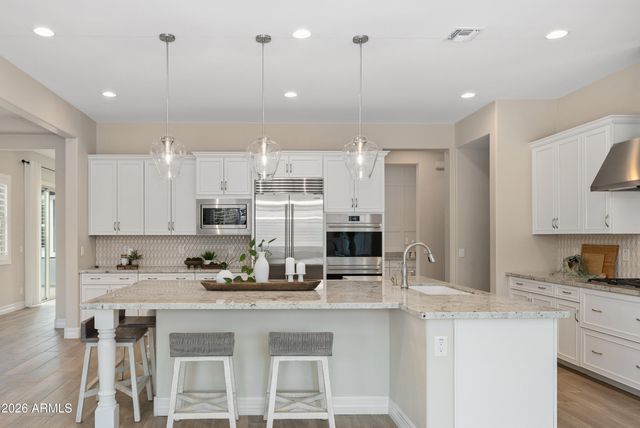 3743 E ARABIAN Drive, Gilbert, AZ 85296