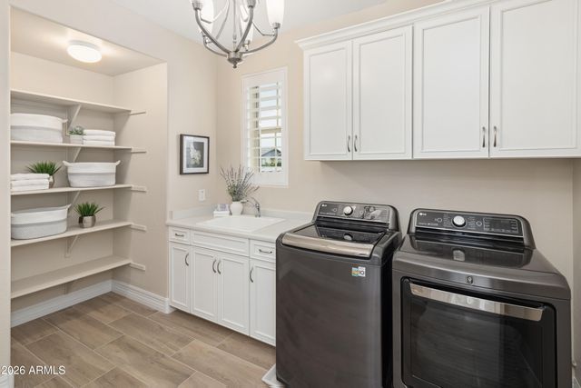 3743 E ARABIAN Drive, Gilbert, AZ 85296