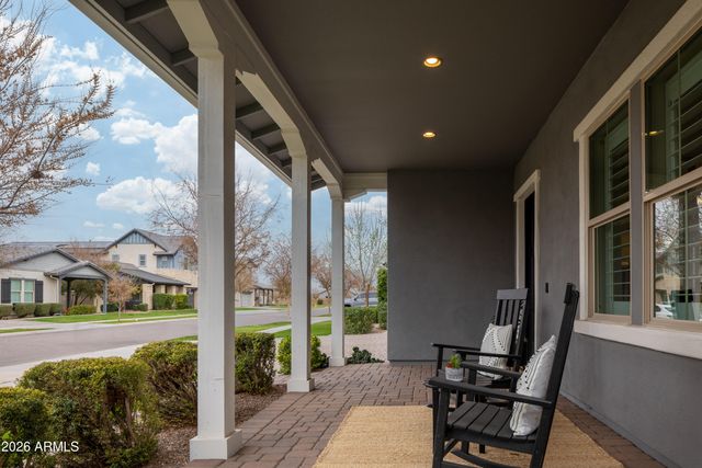 3743 E ARABIAN Drive, Gilbert, AZ 85296