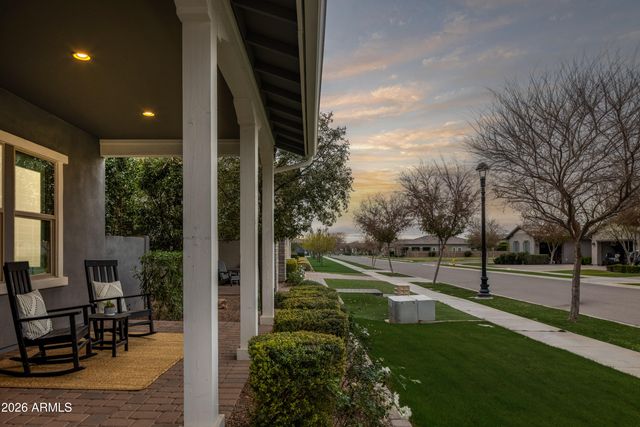 3743 E ARABIAN Drive, Gilbert, AZ 85296