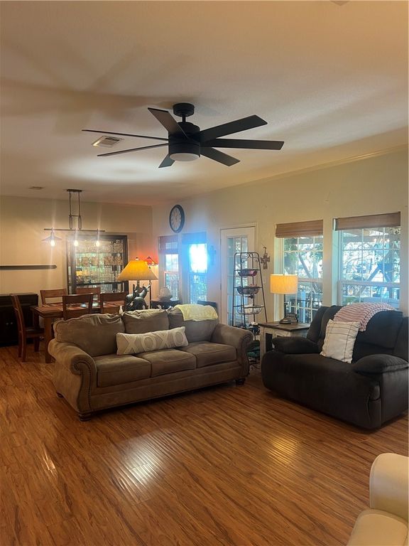 1708 W McClung, Aransas Pass, TX 78336 — photo 3