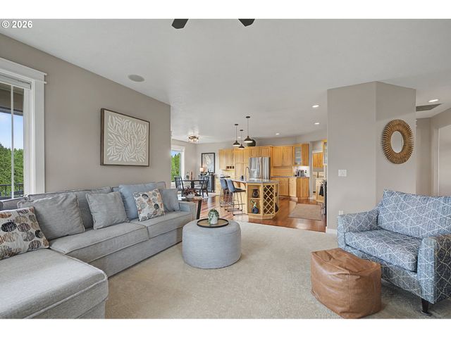 2352 Nw JEFFERSON Way, Mc Minnville, OR 97128