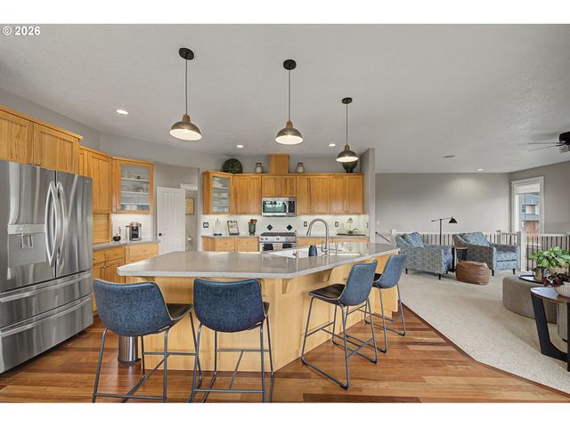 2352 Nw JEFFERSON Way, Mc Minnville, OR 97128