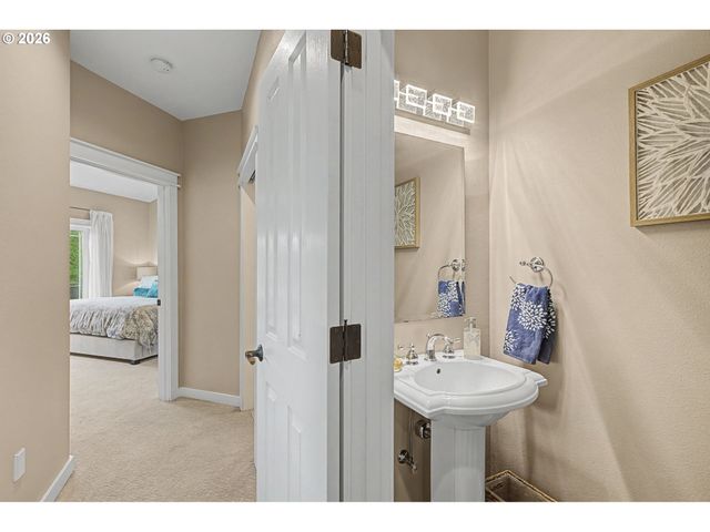 2352 Nw JEFFERSON Way, Mc Minnville, OR 97128
