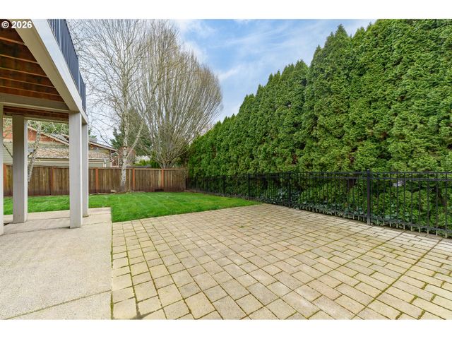 2352 Nw JEFFERSON Way, Mc Minnville, OR 97128