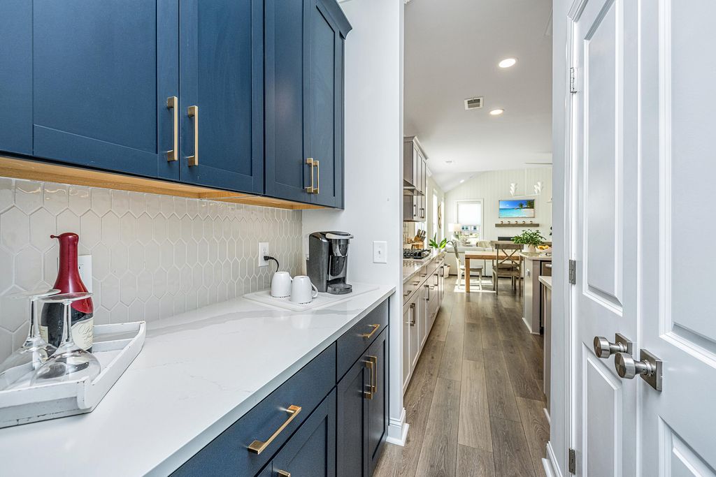 Image 14 of property listing at 2037 Bullyard Sound Way, Awendaw, SC 29429