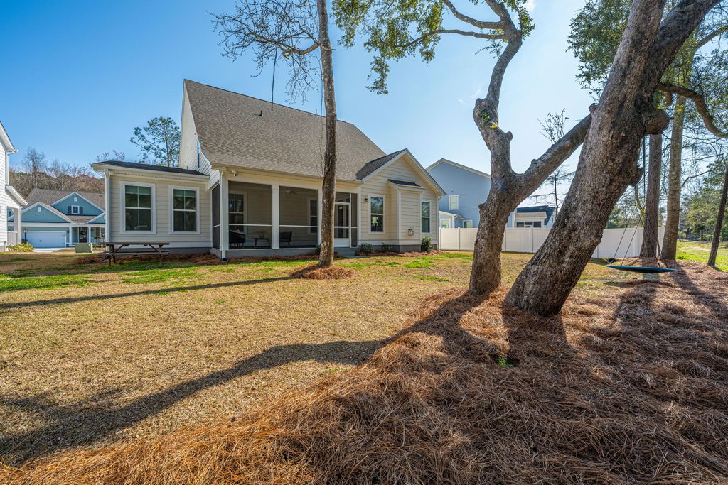 Image 39 of property listing at 2037 Bullyard Sound Way, Awendaw, SC 29429