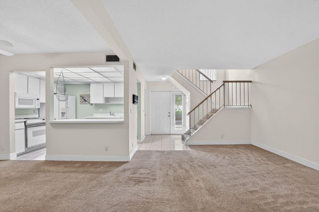 7200 NW 2nd Avenue 90, Boca Raton, FL 33487