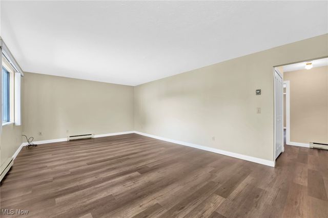 29363 Detroit Road 5, Westlake, OH 44145