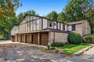 29363 Detroit Road 5, Westlake, OH 44145