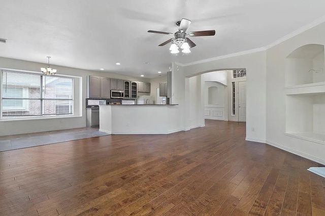 1525 Dimmit Drive, Carrollton, TX 75010