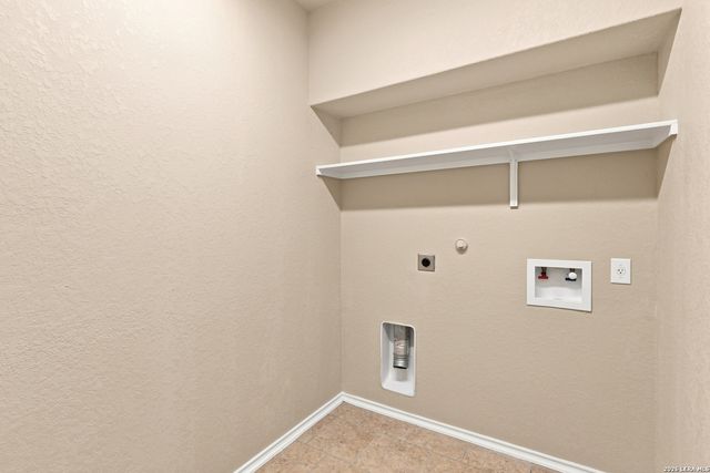 162 Golden Wren, San Antonio, TX 78253