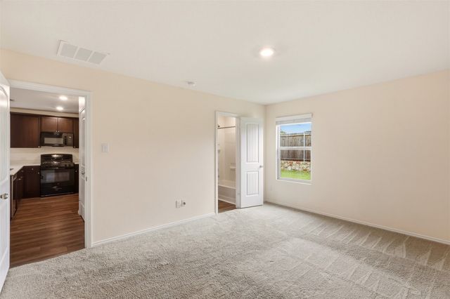 2804 Highgarden Trail, Crandall, TX 75114