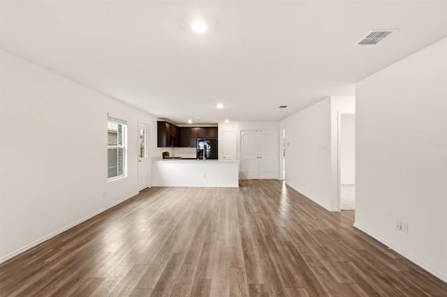 2804 Highgarden Trail, Crandall, TX 75114