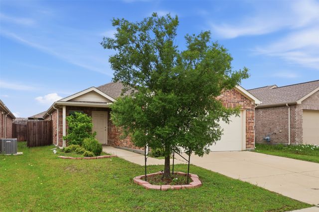 2804 Highgarden Trail, Crandall, TX 75114