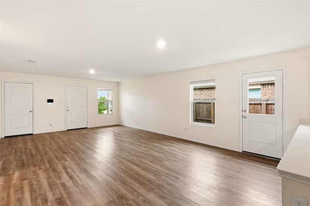 2804 Highgarden Trail, Crandall, TX 75114