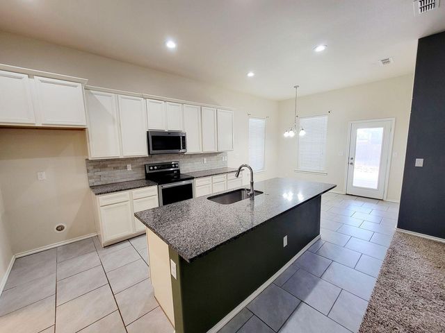 13803 Avenue W, Lubbock, TX 79423