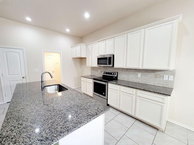 13803 Avenue W, Lubbock, TX 79423