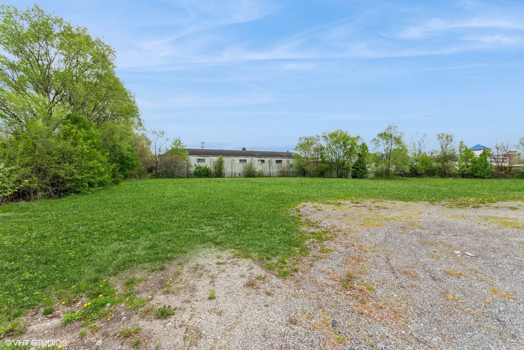 2365 W Jefferson Street, Joliet, IL 60435 — exterior