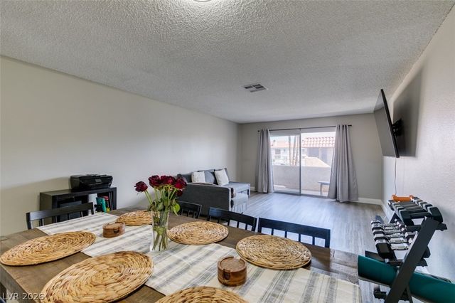 1784 Jupiter Court B, Las Vegas, NV 89119