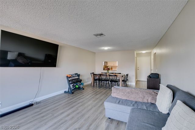 1784 Jupiter Court B, Las Vegas, NV 89119