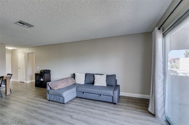 1784 Jupiter Court B, Las Vegas, NV 89119