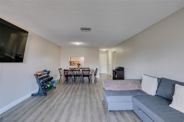 1784 Jupiter Court B, Las Vegas, NV 89119