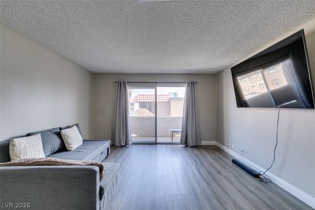 1784 Jupiter Court B, Las Vegas, NV 89119