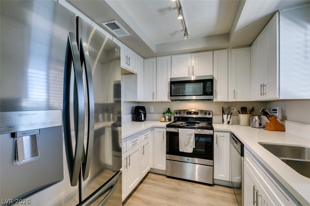 1784 Jupiter Court B, Las Vegas, NV 89119