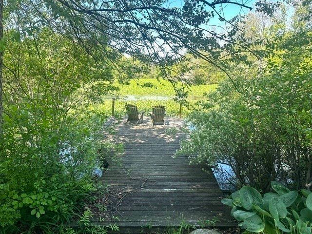 120 Charles River St, Needham, MA 02492