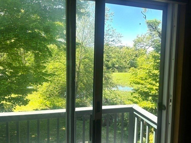 120 Charles River St, Needham, MA 02492
