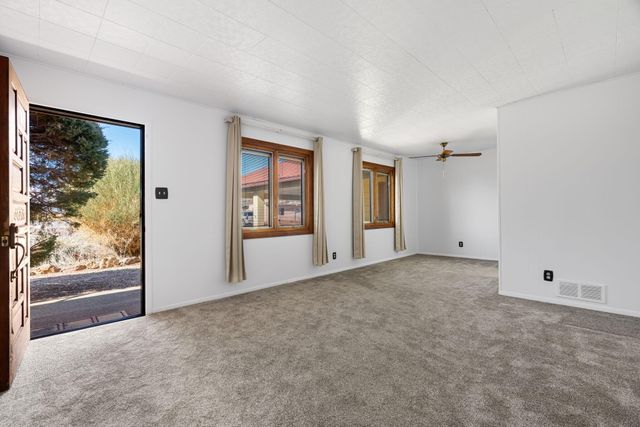 1216 N 2nd Street, Grants, NM 87020