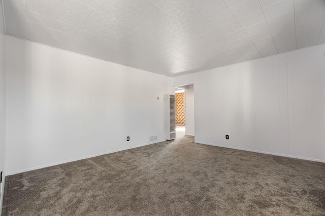 1216 N 2nd Street, Grants, NM 87020