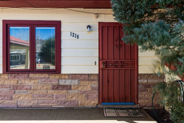 1216 N 2nd Street, Grants, NM 87020